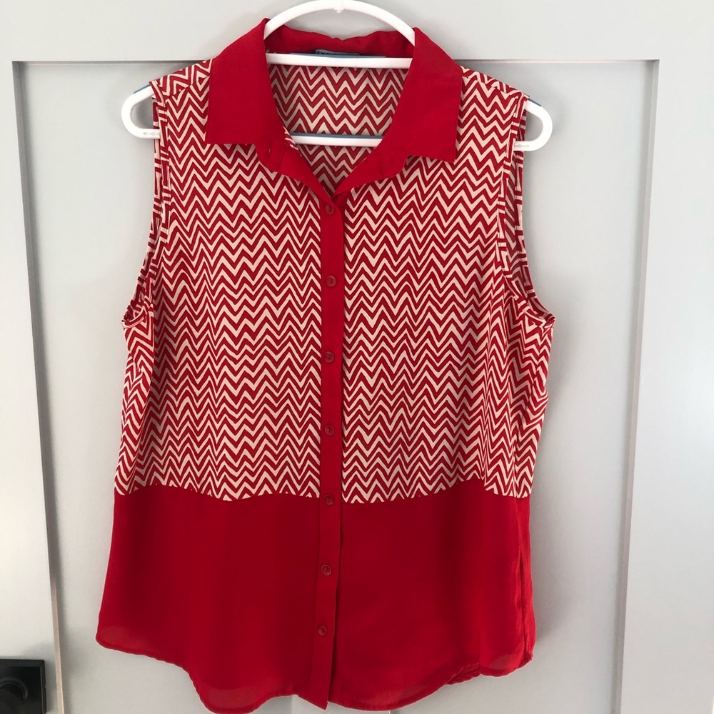 Red and Tan color blocked chevron top